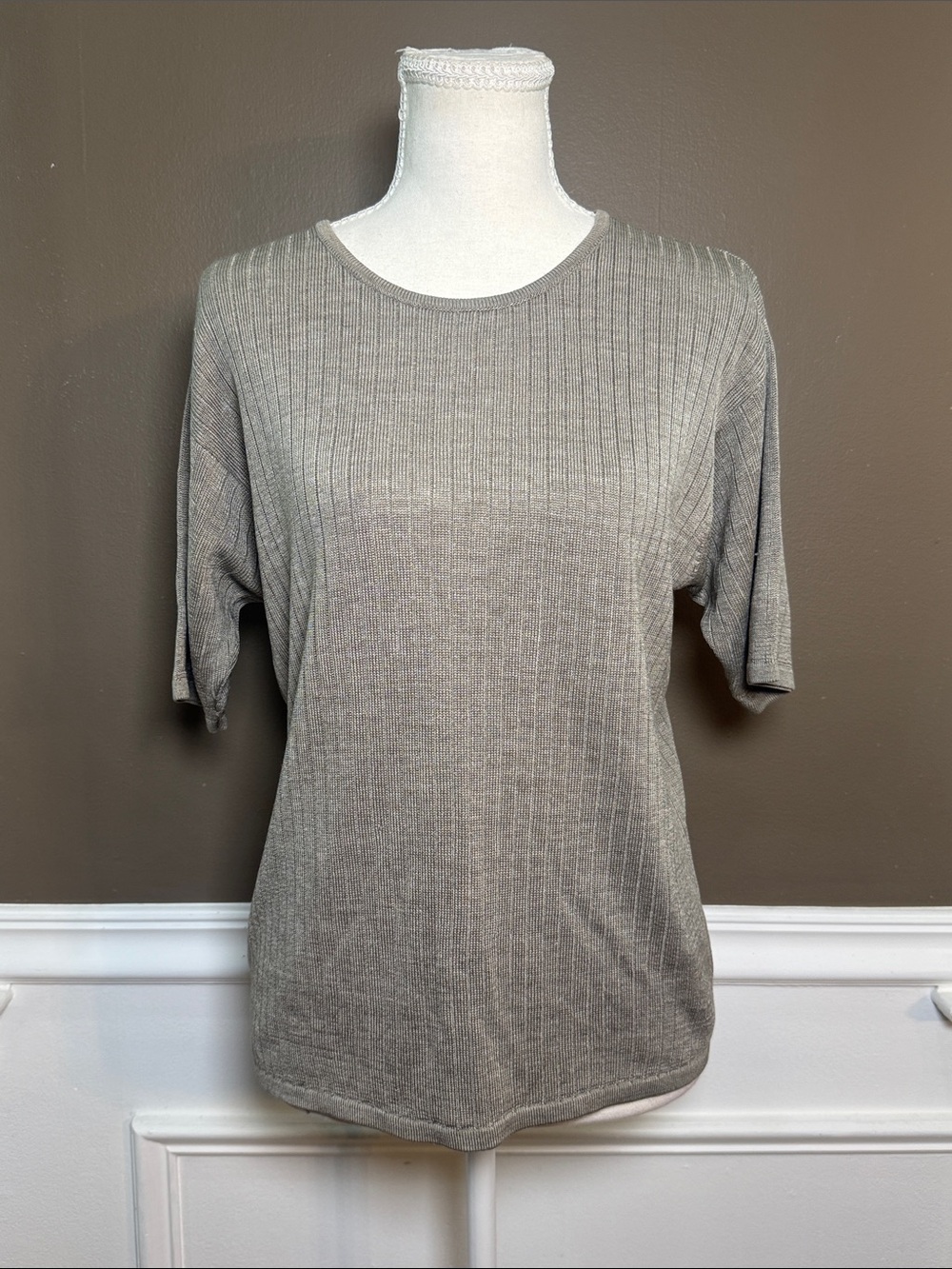 Vintage 90s Saks Fifth Avenue Collection 100% Silk Rib Knit Sweater M Tan